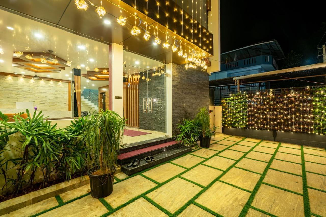 Daan Regency Hotel Thrissur Екстериор снимка