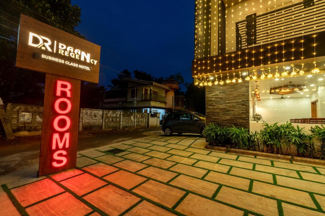 Daan Regency Hotel Thrissur Екстериор снимка