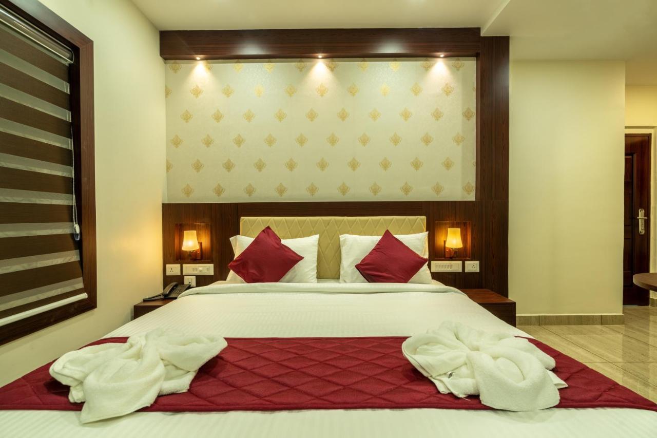 Daan Regency Hotel Thrissur Екстериор снимка